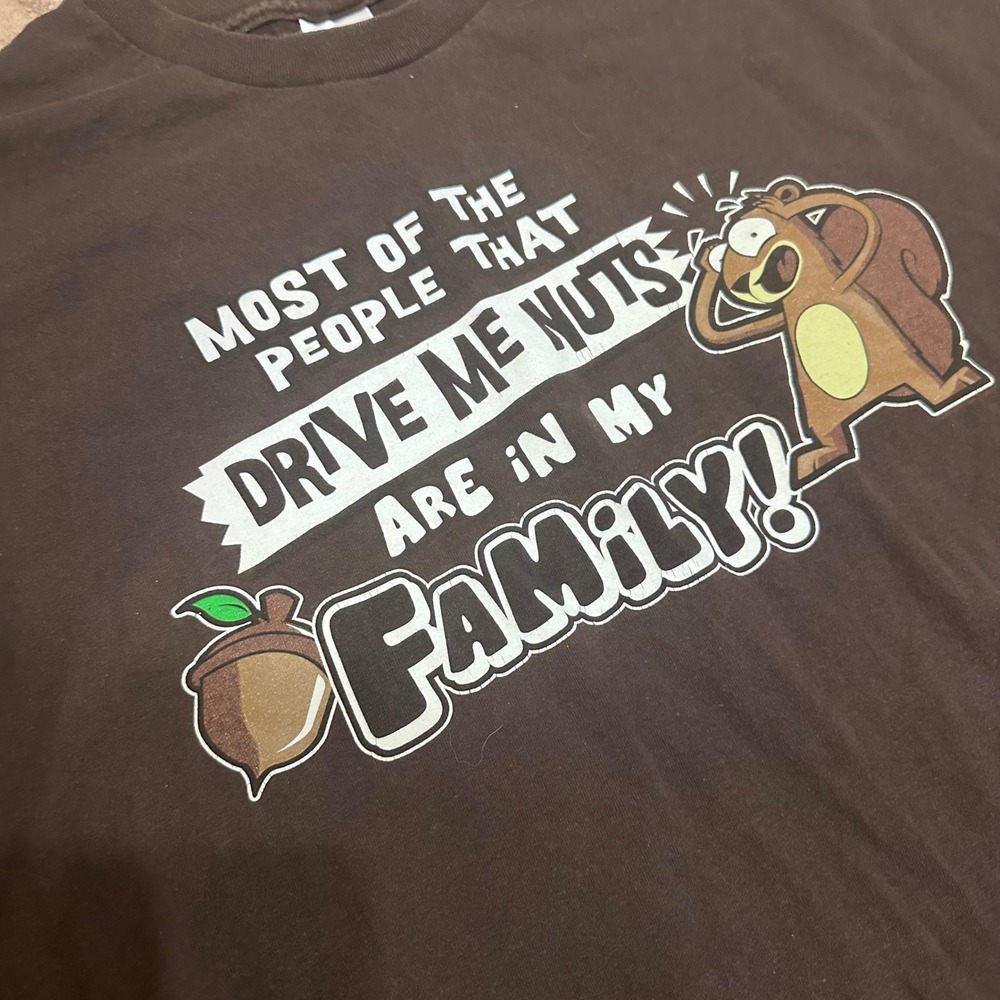 Alstyle Apparel Graphic Tee Mens 2XL Brown Good Drive Me Nuts Family Squirrel - Picture 4 of 6